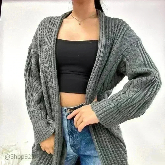 Women's Knit Grey Pattern Sweater cardigan - Picture 1 of 5